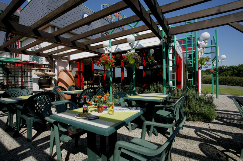 Brit Hotel Argentan Exterior foto