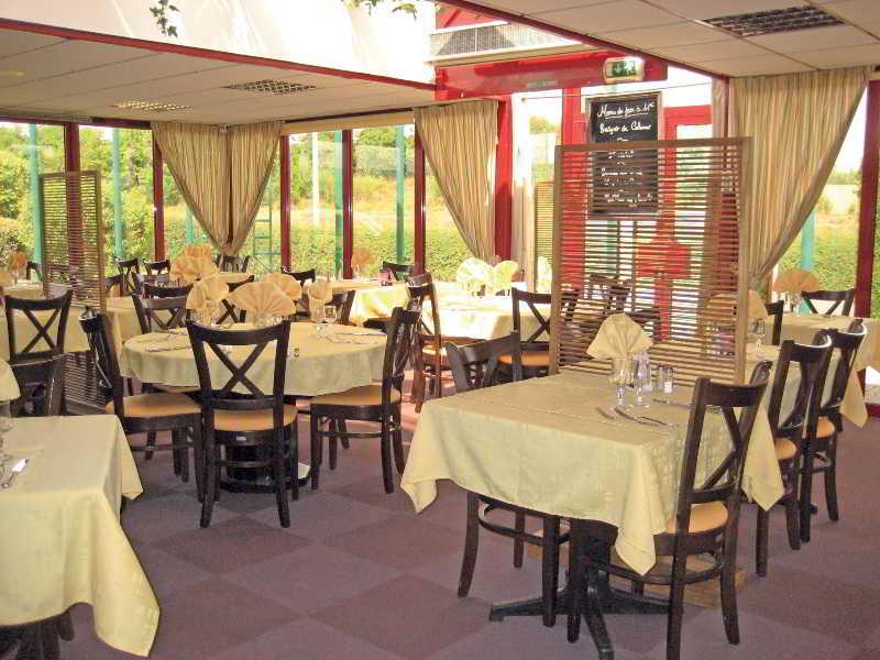 Brit Hotel Argentan Exterior foto