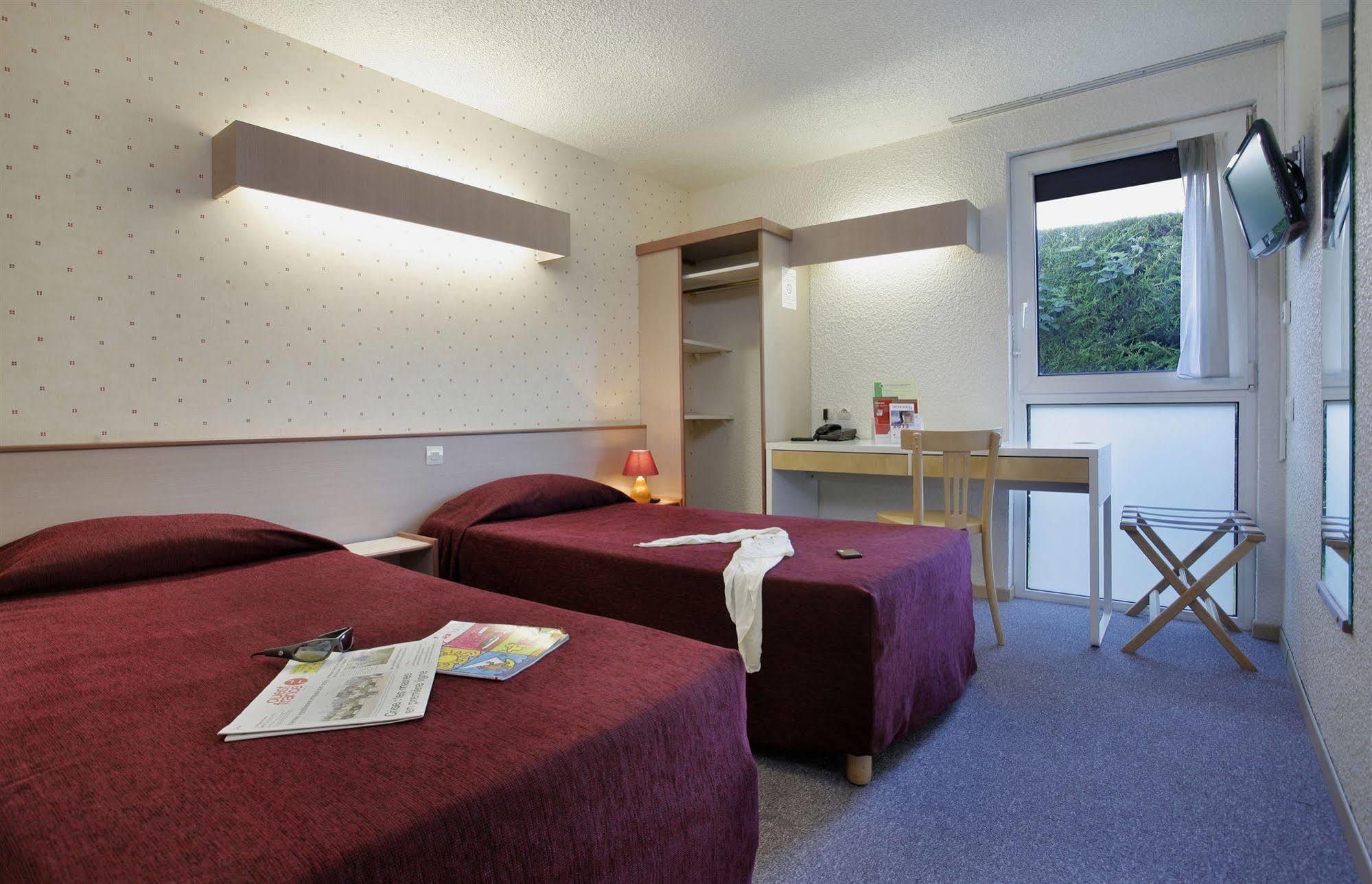 Brit Hotel Argentan Exterior foto